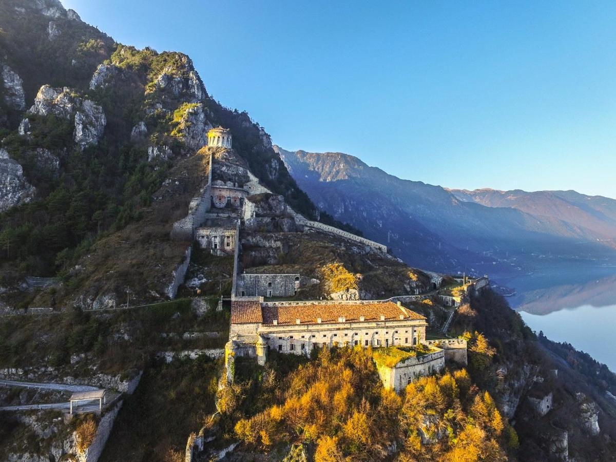 Rocca D'Anfo B&B-Apartments Lake View Экстерьер фото